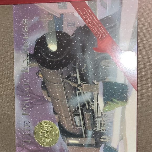 Christmas Children's Book Bundled 2 - Picture 2 of 7